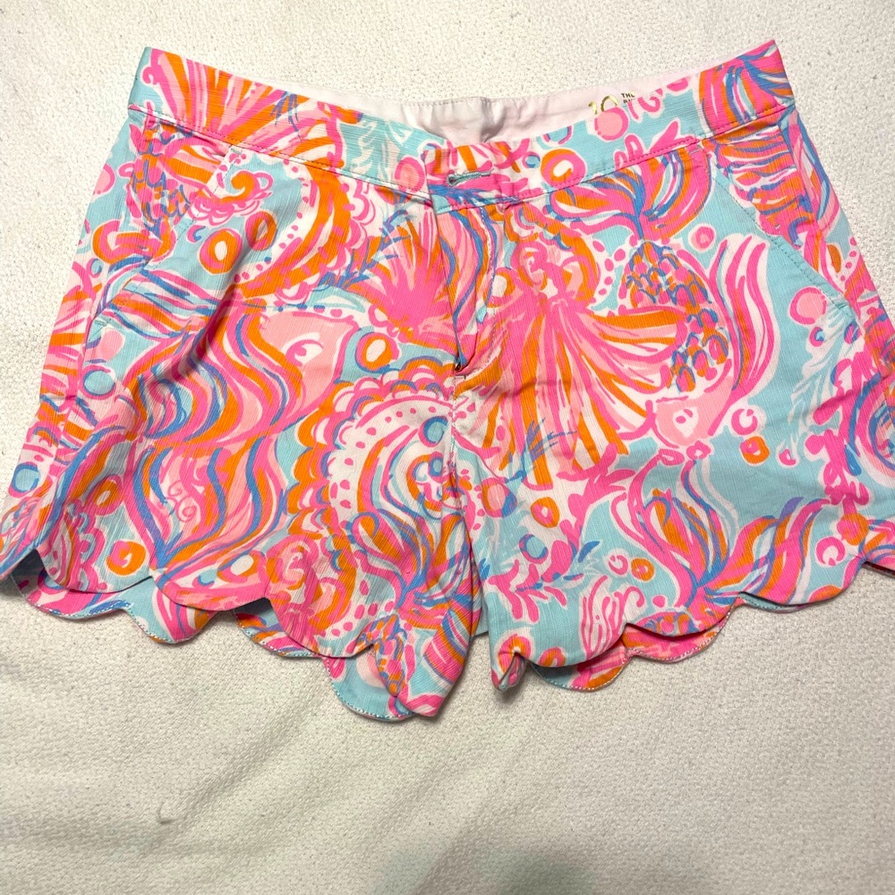 Lilly Pulitzer Buttercup Shorts size 10